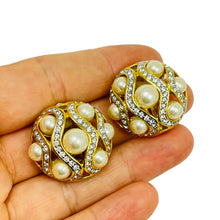 Load image into Gallery viewer, Vintage gold pearl rhinestone designer runway clip on earrings
