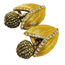 Load image into Gallery viewer, Vintage gold rhinestone dangle designer clip on earrings

