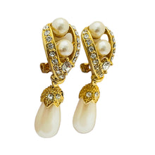 Load image into Gallery viewer, Vintage gold rhinestone dangle pearl designer runway clip on earrings
