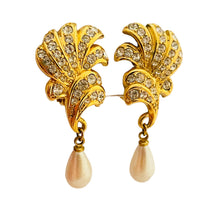 Load image into Gallery viewer, Vintage gold rhinestones dangle pearl designer runway clip on earrings
