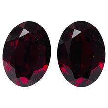 Load image into Gallery viewer, Vintage gold ruby glass designer clip on earrings
