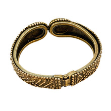 Load image into Gallery viewer, Vintage gold tone black cabs clamper designer bracelet
