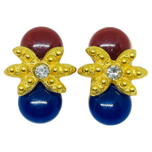 Load image into Gallery viewer, Vintage gold tone carnelian lapis glass designer clip on earrings
