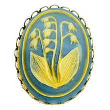 Load image into Gallery viewer, Vintage gold tone carved celluloid flower cameo brooch
