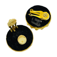 Load image into Gallery viewer, Vintage gold tone chain massive designer clip on earrings
