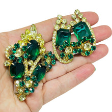 Load image into Gallery viewer, Vintage gold tone emerald green rhinestones flowers designer brooch earrings set
