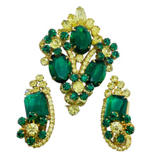 Load image into Gallery viewer, Vintage gold tone emerald green rhinestones flowers designer brooch earrings set
