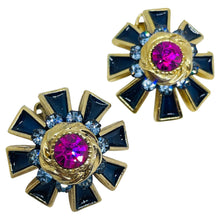 Load image into Gallery viewer, Vintage gold tone enamel rhinestone flower designer clip on earrings
