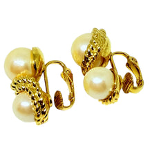 Load image into Gallery viewer, Vintage gold tone faux pearl designer clip on earrings
