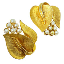 Load image into Gallery viewer, Vintage gold tone faux pearl leaf designer clip on earrings
