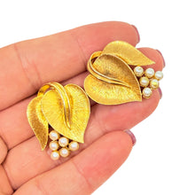 Load image into Gallery viewer, Vintage gold tone faux pearl leaf designer clip on earrings
