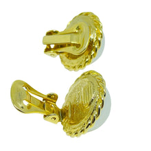 Load image into Gallery viewer, Vintage gold tone faux pearls designer clip on earrings
