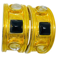 Load image into Gallery viewer, Vintage gold tone glass Etruscan style 80's designer post earrings
