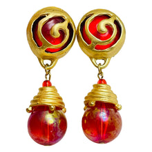 Load image into Gallery viewer, Vintage gold tone glass balls dangle designer brooch
