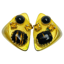 Load image into Gallery viewer, Vintage gold tone glass stones designer clip on earrings
