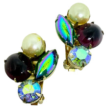 Load image into Gallery viewer, Vintage gold tone navette glass stones pearl designer clip on earrings
