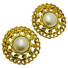 Load image into Gallery viewer, Vintage gold tone pearls designer clip on earrings

