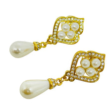 Load image into Gallery viewer, Vintage gold tone rhinestones faux learls 80’s drop earrings
