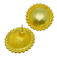 Load image into Gallery viewer, Vintage gold tone textured hammered post back earrings
