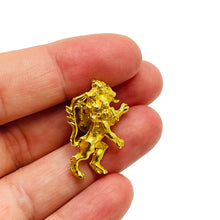 Load image into Gallery viewer, Vintage matte gold lion designer small pin brooch
