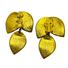 Load image into Gallery viewer, Vintage matte gold modernist leaf designer runway clip on earrings
