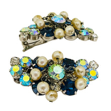 Load image into Gallery viewer, Vintage silver tone aurora pearls cluster designer clip on earrings
