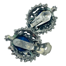 Load image into Gallery viewer, Vintage silver tone blue glass clip on earrings
