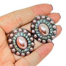 Load image into Gallery viewer, Vintage silver tone glass stones designer clip on earrings
