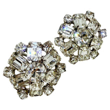 Load image into Gallery viewer, Vintage silver tone glass stones designer screw back earrings

