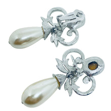 Load image into Gallery viewer, Vintage silver tone pearl rhinestone designer clip on earrings
