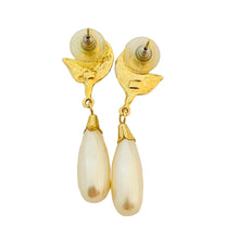 Load image into Gallery viewer, Vtg gold rhinestone pearl drop earrings designer runway

