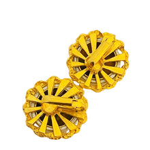 Load image into Gallery viewer, Vtg gold silver designer runway clip on earrings
