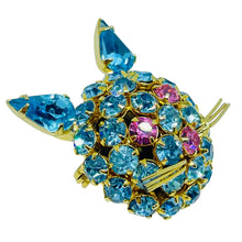 Load image into Gallery viewer, WARNER signed vintage blue pink cat designer brooch
