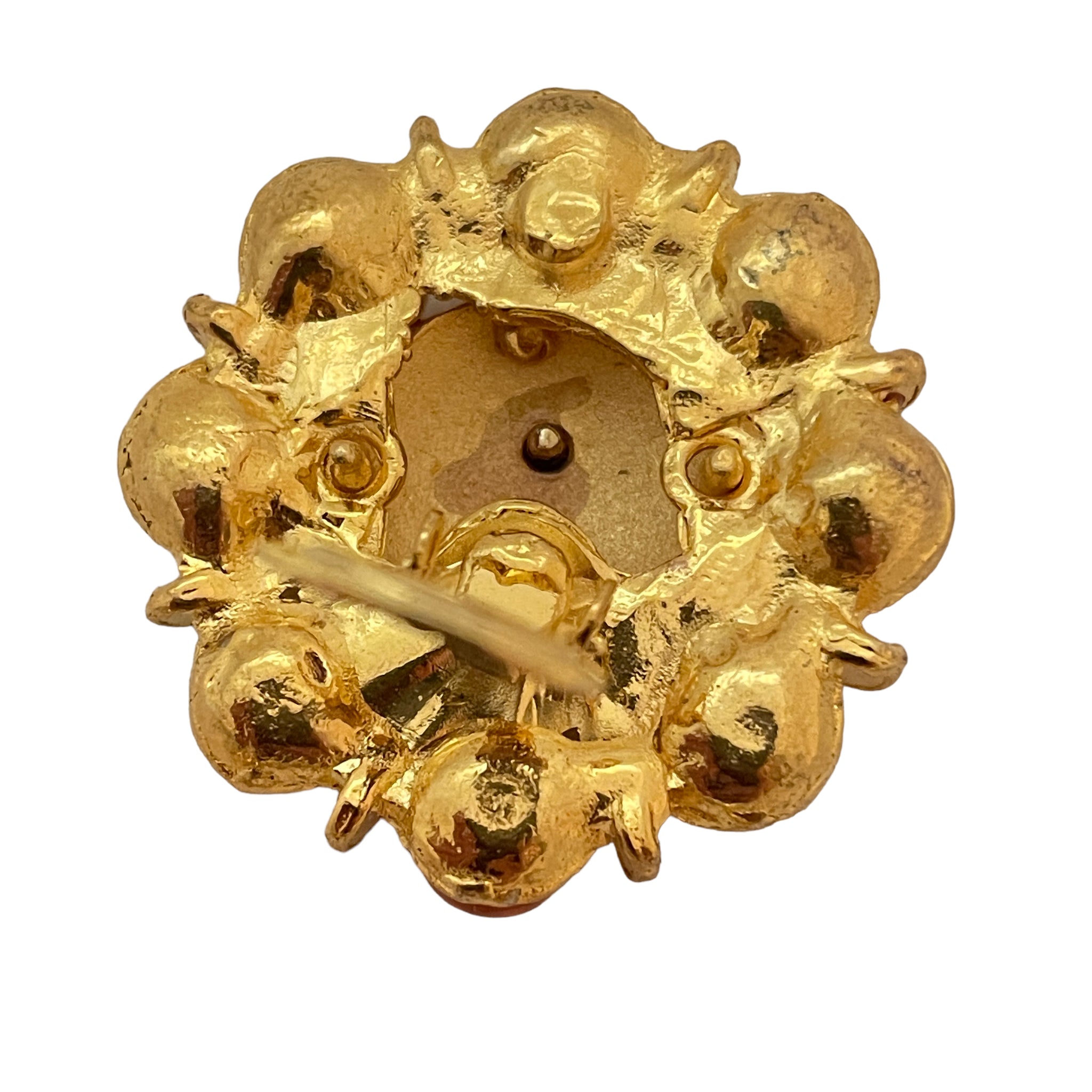 Vintage CHANEL gold CC logo quilted pearl clip on designer runway earr –  Shopalexandersboutique