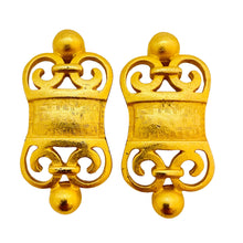 Load image into Gallery viewer, Vintage matte gold Etruscan style designer runway clip on earrings
