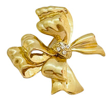 Load image into Gallery viewer, Vintage shiny gold bow brooch
