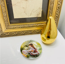 Load image into Gallery viewer, Vintage PEMBERTON &amp; OAKS by DONALD ZOLAN small jewelry trinket dish plate
