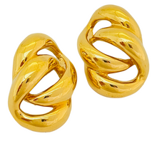 Load image into Gallery viewer, Vintage gold chain link designer runway pierced earrings
