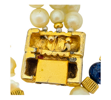 Load image into Gallery viewer, Vintage MIMI DI N gold white lucite link modernist designer runway bracelet
