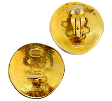 Load image into Gallery viewer, Vintage BEREBI gold enamel designer runway pierced earrings
