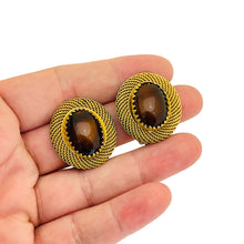 Load image into Gallery viewer, Vintage mesh gold amber glass designer runway clip on earrings
