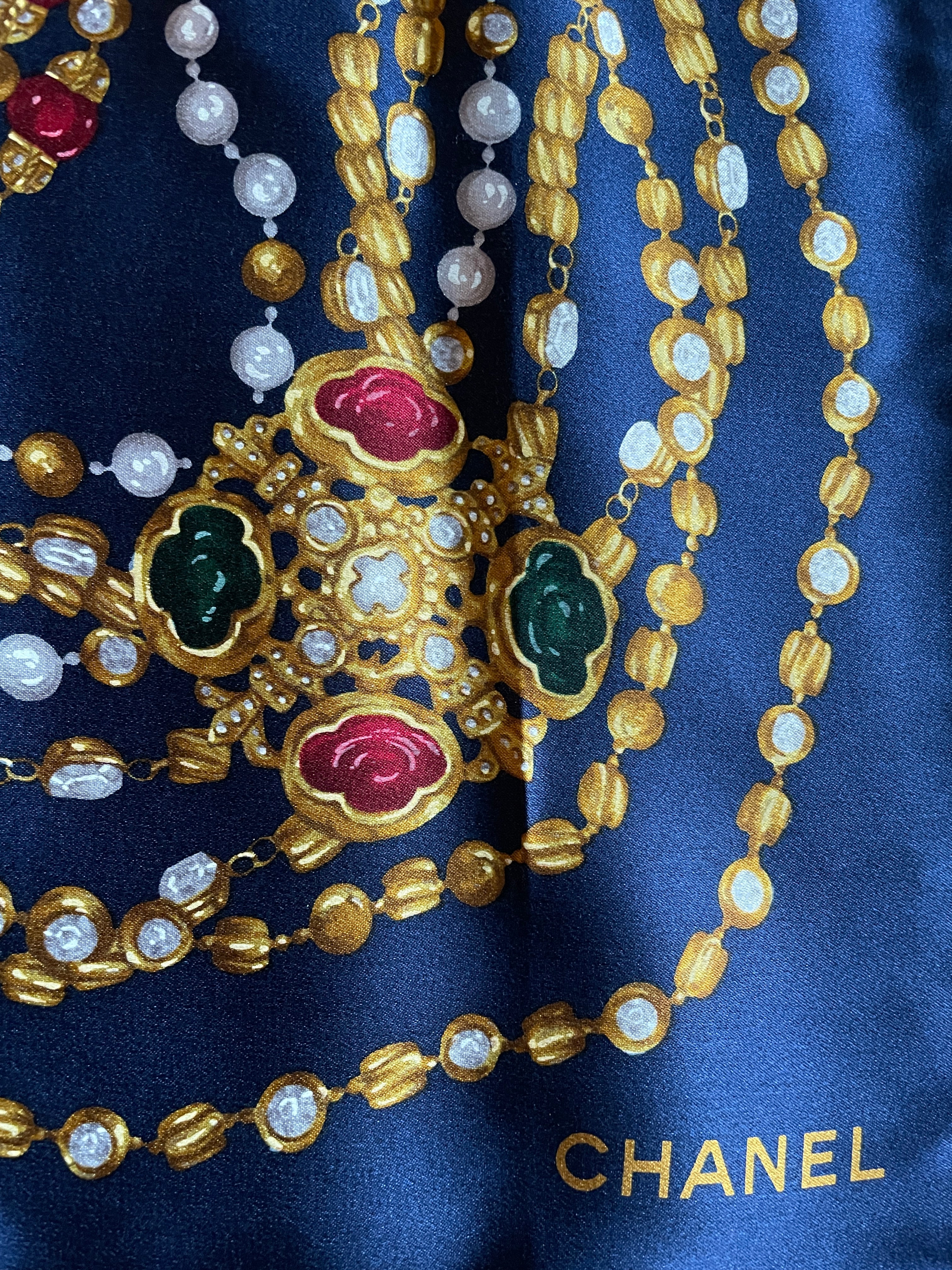 CHANEL authentic vintage silk scarf pearl gripoix gold chains jewels –  Shopalexandersboutique