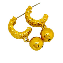 Load image into Gallery viewer, Vintage GINNIE JOHANSEN gold designer runway earrings
