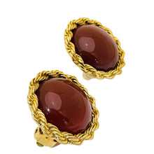 Load image into Gallery viewer, Vintage CAROLEE LUX gold huge clip on designer runway earrings
